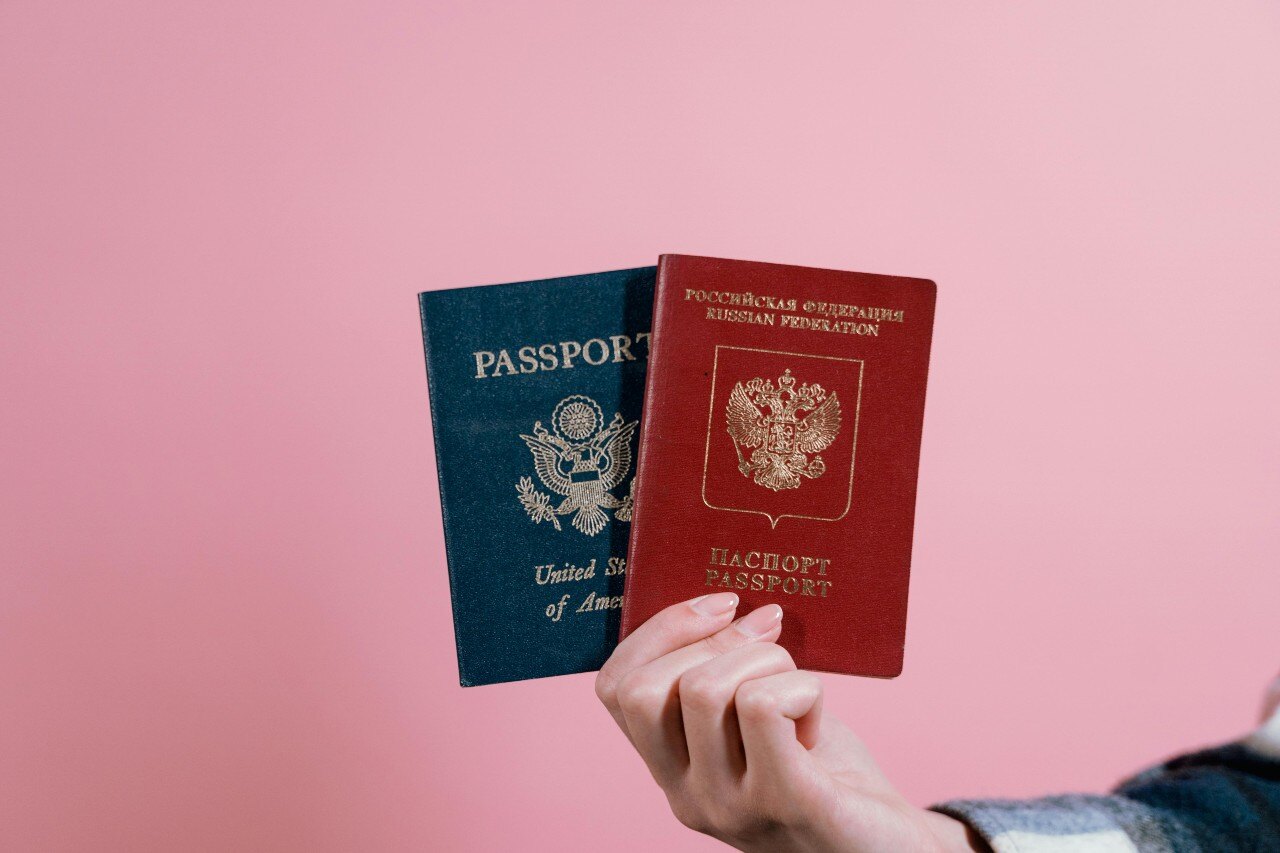 ¿Cómo renovar el DNI por cambio de apellidos?